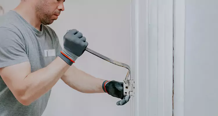 Cracked Door Jamb Repair in Venice, FL