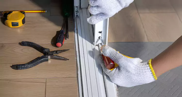 Closet Sliding Door Track Repair in Venice, FL